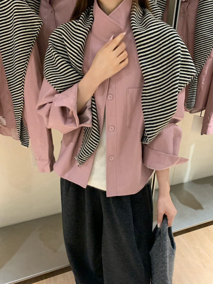 // 立領設計超軟彷皮外套(連披肩)