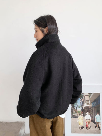 // 休閒風絨毛感夾棉外套