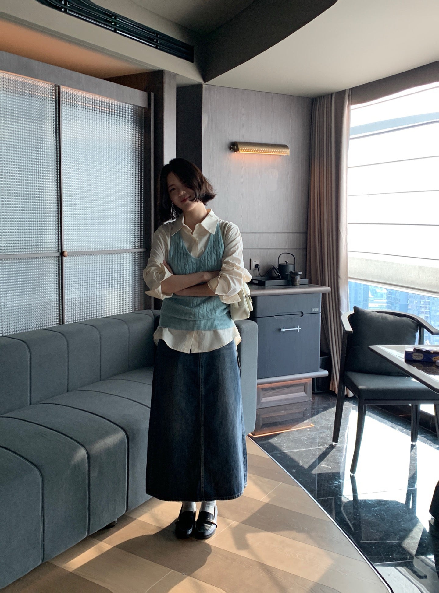 // 後開叉小復古微A字牛仔SK