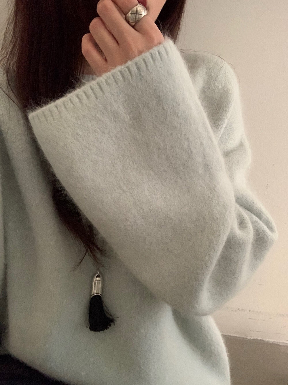 // 色系超美30%兔毛毛茸感軟糯親膚圓領毛衣