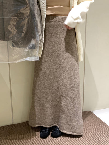 // 超顯瘦高腰針織冷裙