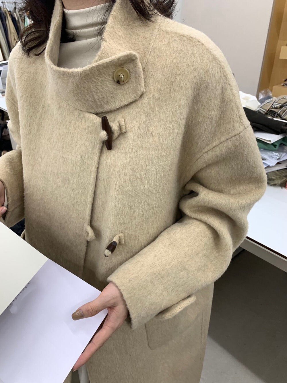 // 90%wool氣質立領長款手工羊毛外套(連袋仔)