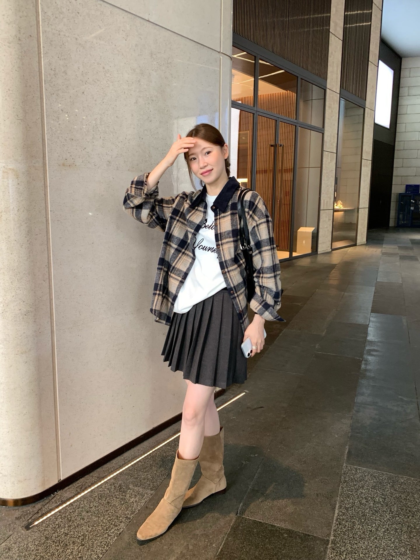 // 連腰帶毛呢料百褶短裙