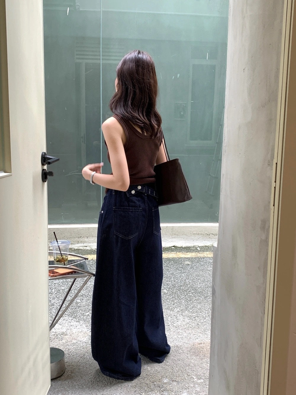 P08 / 原牛仔色寬鬆廓型牛仔褲(不連腰帶)