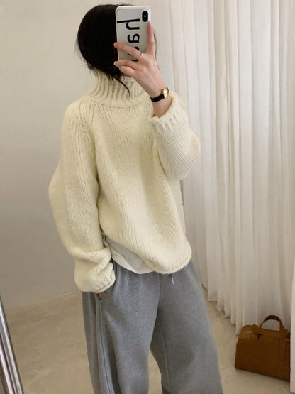// 12%alpaca顏色超美的軟糯粗棒針卷邊高領毛衣