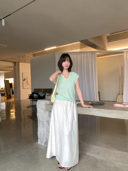 // 竹節麻小U翻領針織上衣