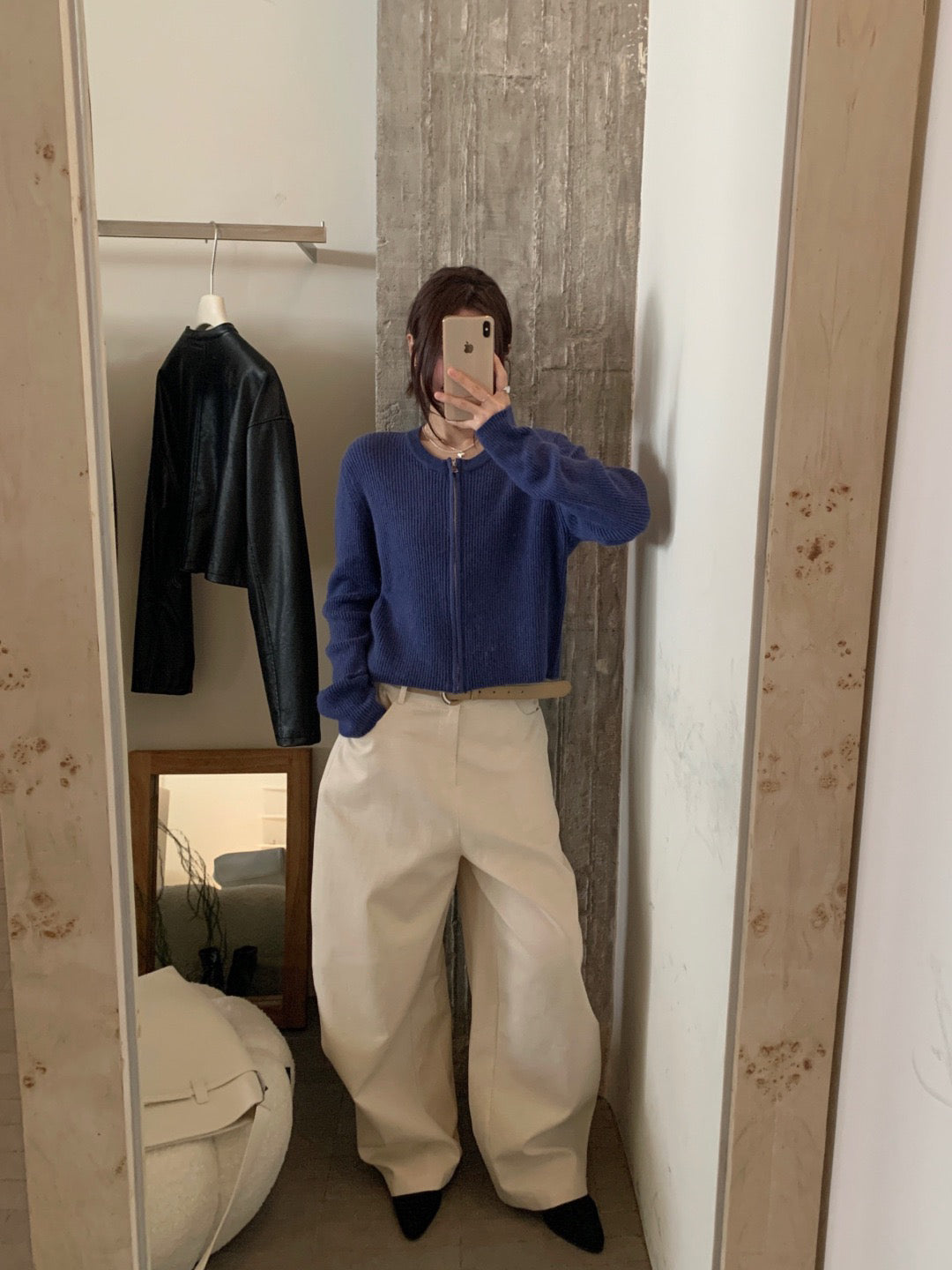 // 高質貂絨圓領拉鍊CD