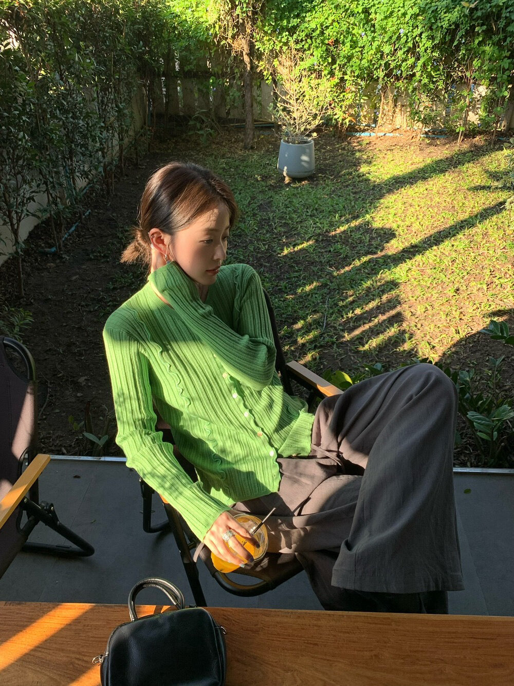 🪗 糖果色系直紋花邊薄針織外套