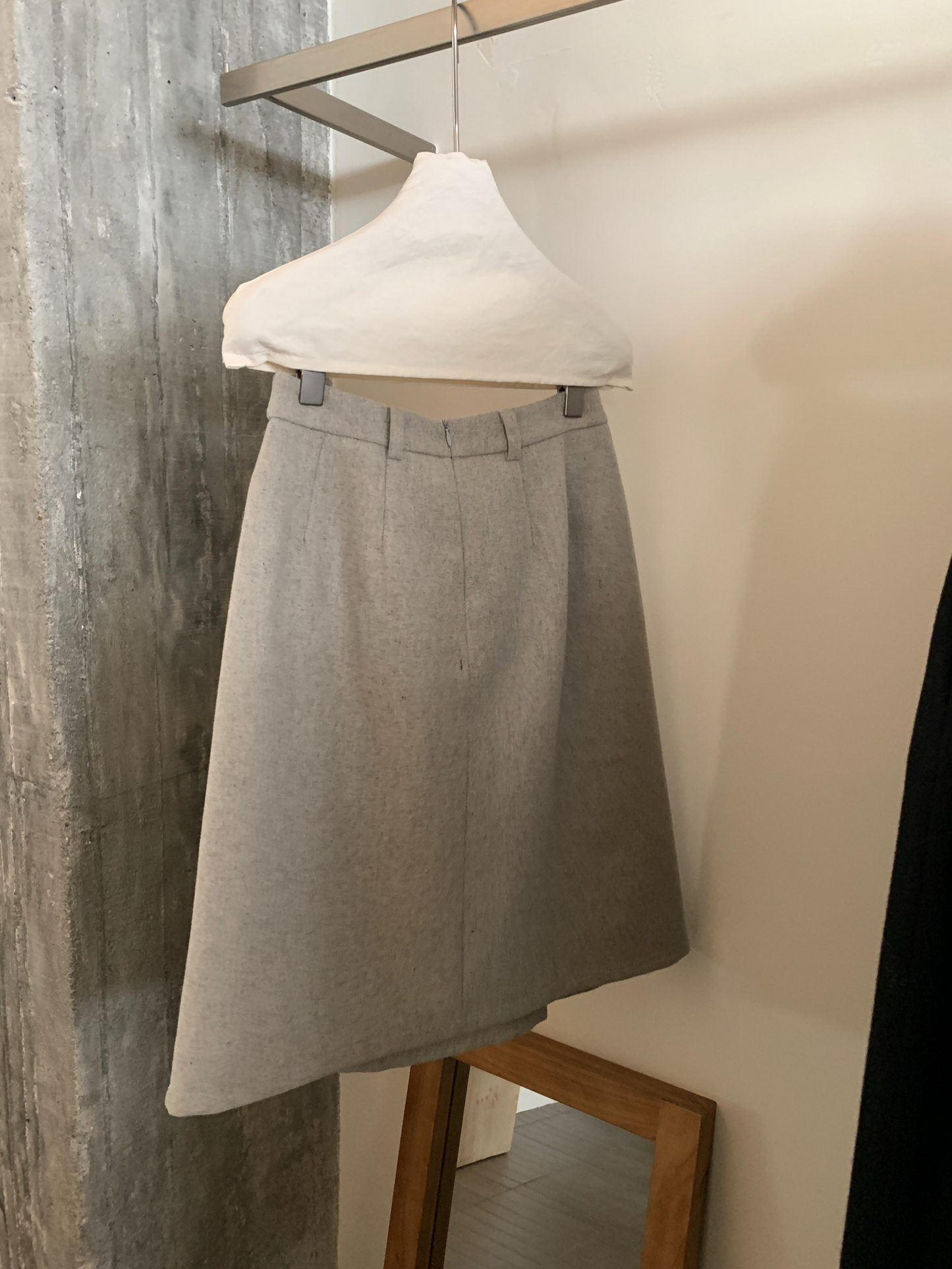 // 45%wool交叉不規則毛呢裙