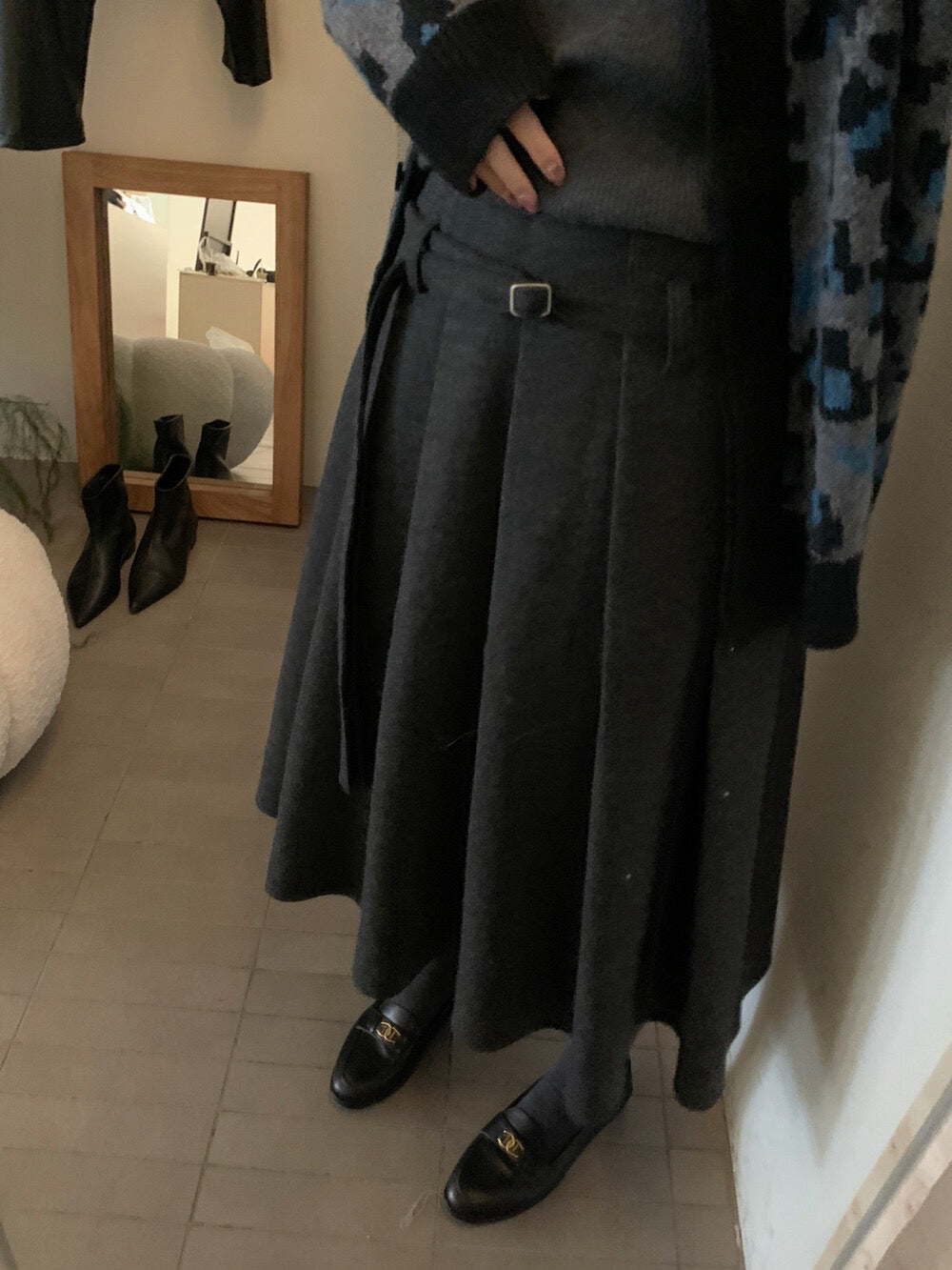 // 韓式復古粗百褶半裙(連腰帶)