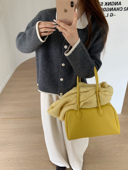 // 10%綿羊毛撞色復古圓翻領CD