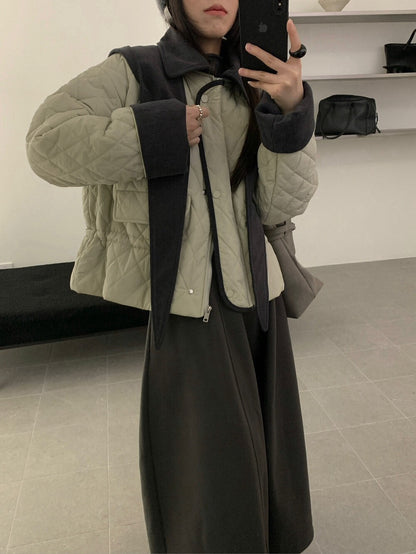 // 撞色包邊拼燈芯絨領可束腰菱格夾棉短外套(帽子可拆)