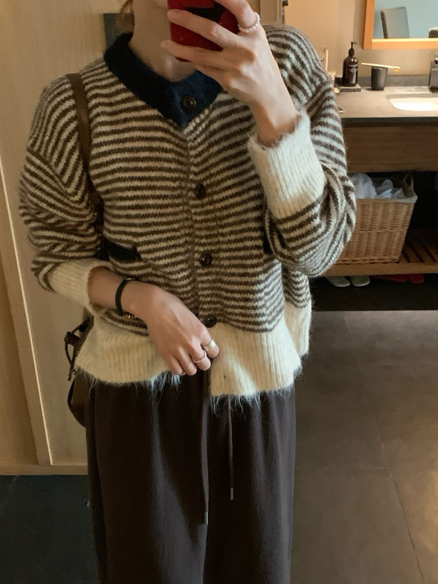 (部分現貨) // 溫柔毛絨感撞色衣擺間條CD