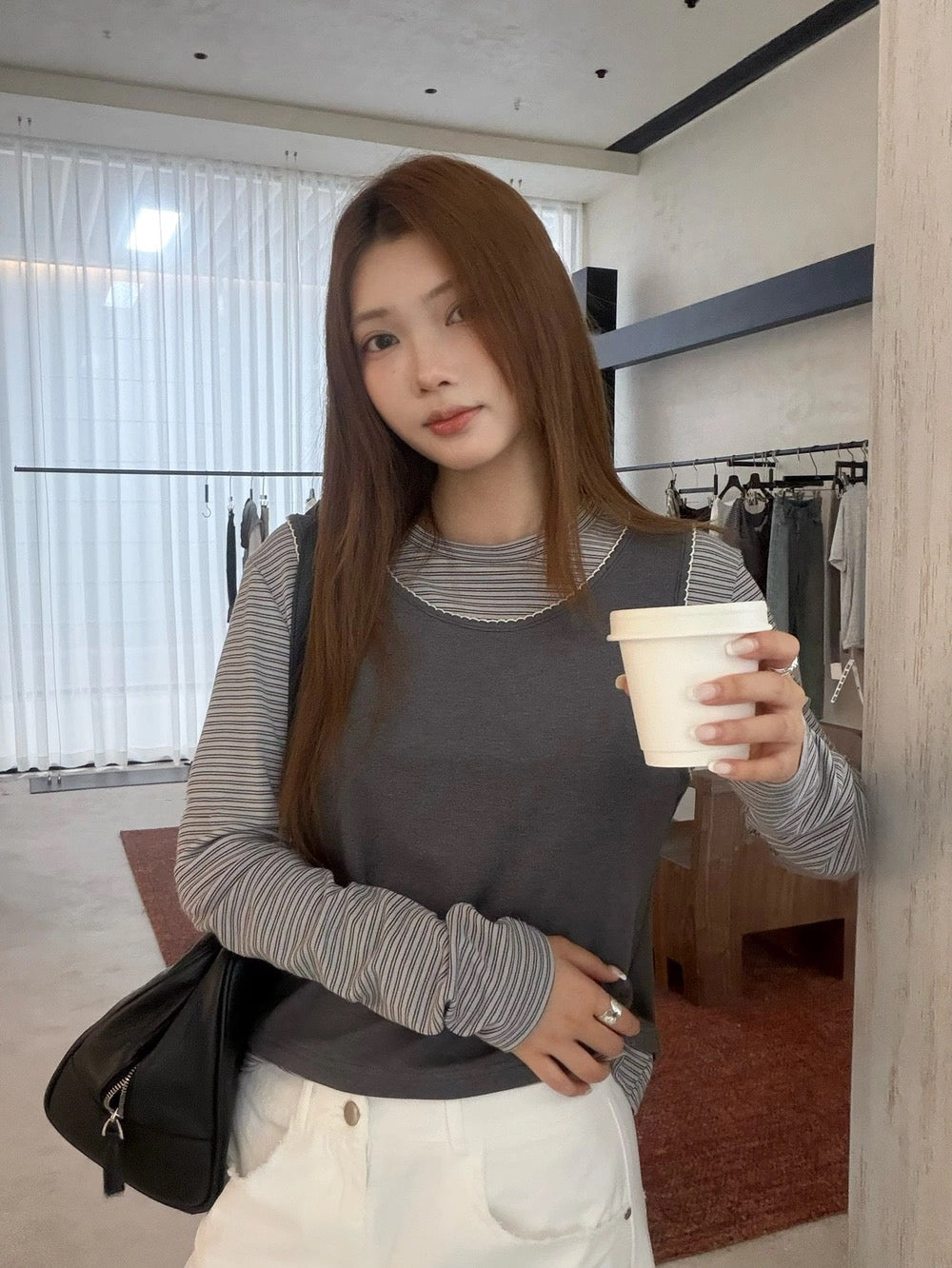 B113 / 間條拼接花邊背心假兩件TEE