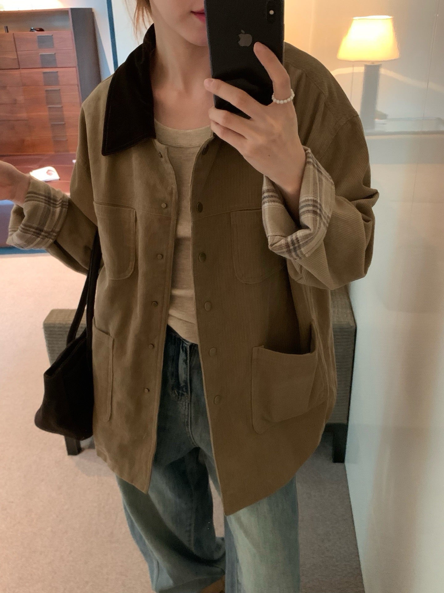 // 絨面領拼燈芯絨格紋拼布中長外套