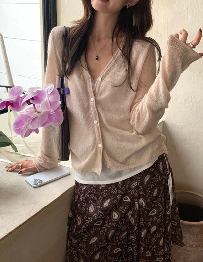C32 / 簡約氣質V領針織外套(12%merino wool)