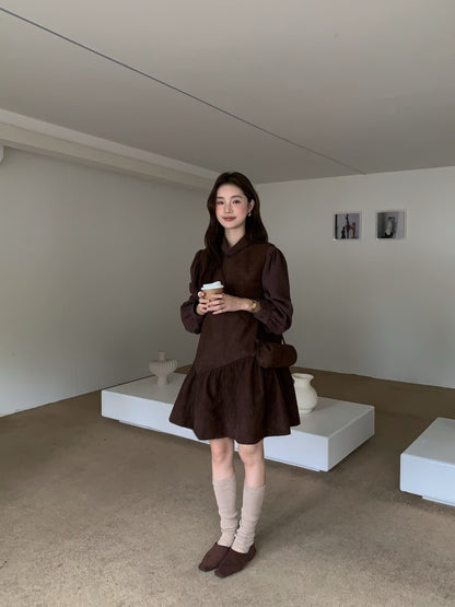 // 壓褶翻領silky BL+麂皮絨荷葉腳背心OPS套裝(連袋仔)