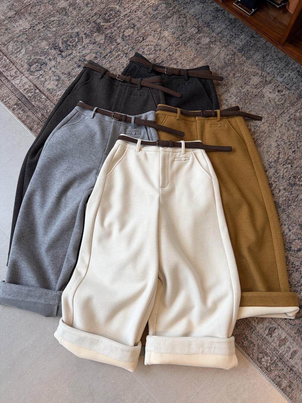 // 小口袋裝飾加絨直腳混羊毛呢褲(連腰帶)