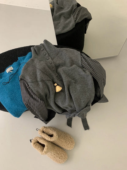 // 設計感假兩件拼格紋恤衫鈕扣高領NT