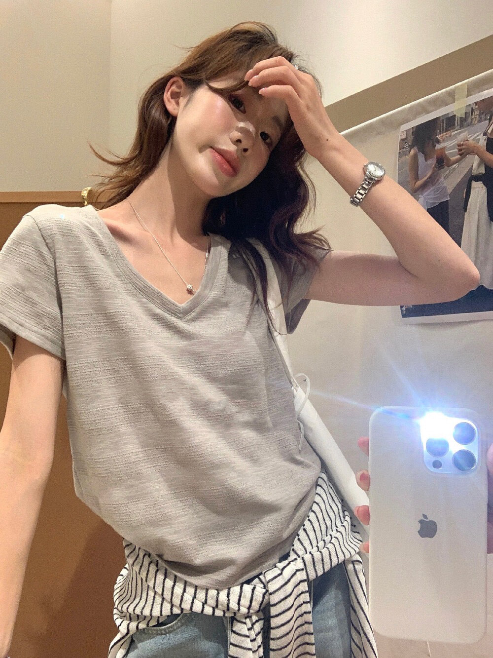 // v領肌理感短袖TEE