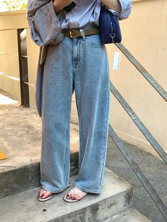 // 直接入版型超好直腳牛仔褲