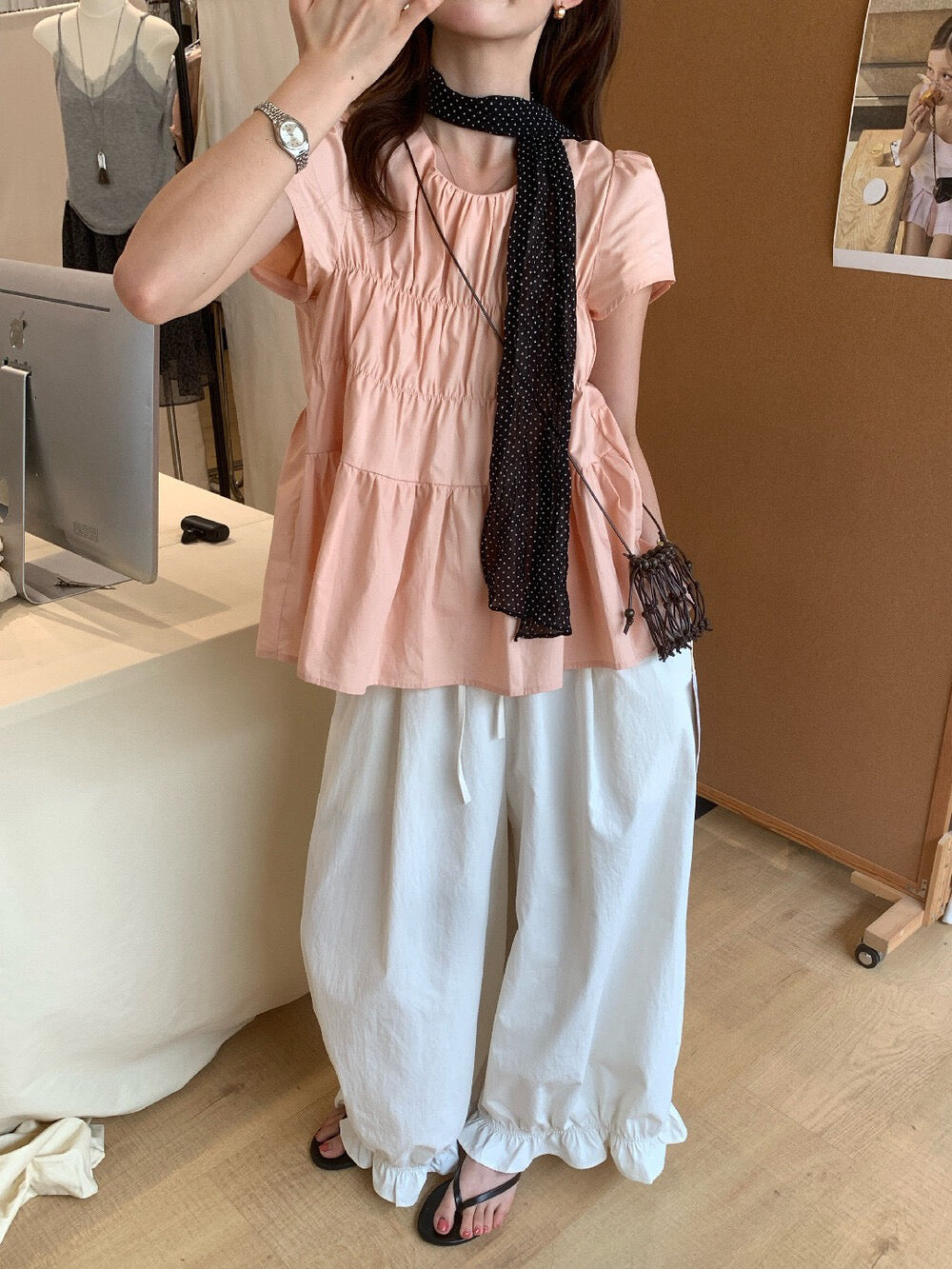 // 設計感褶褶微公主袖BL