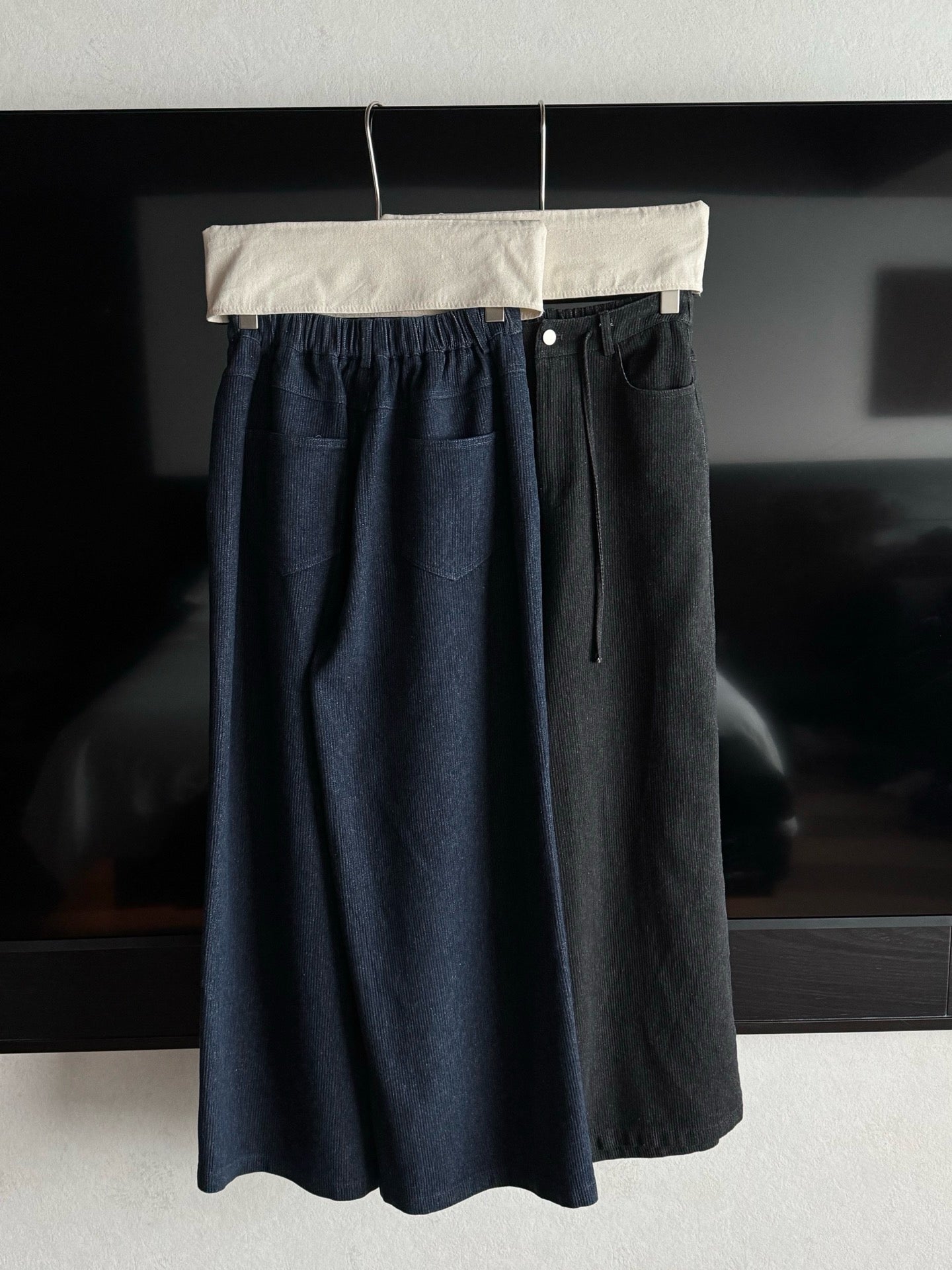 // 超直褲型抽繩綁帶腰軟牛仔褲