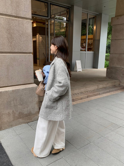 // 70%羊毛簡約翻領中長外套
