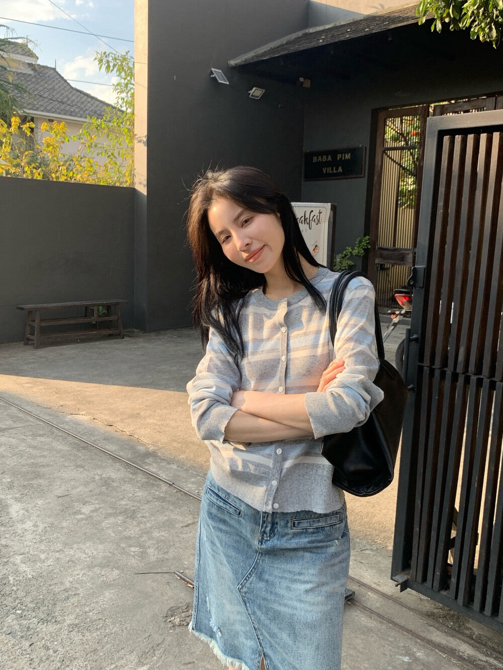 🍈 撞色間條圓領CD