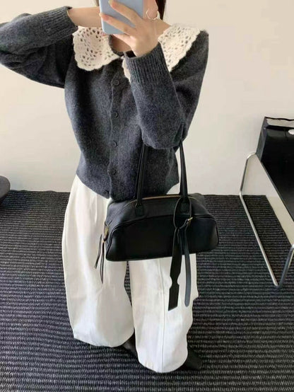 // 拼接鈎花針織翻領排扣毛衣