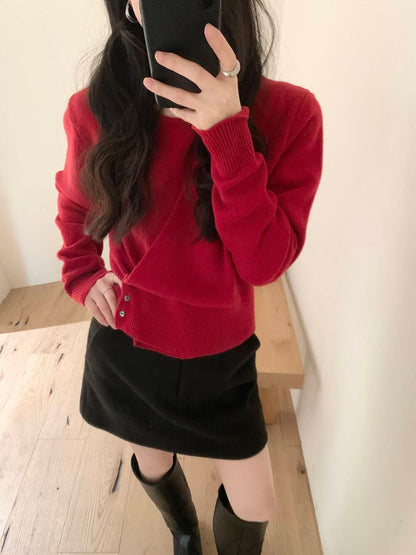 // 100%羊毛軟糯高質交叉鈕扣NT