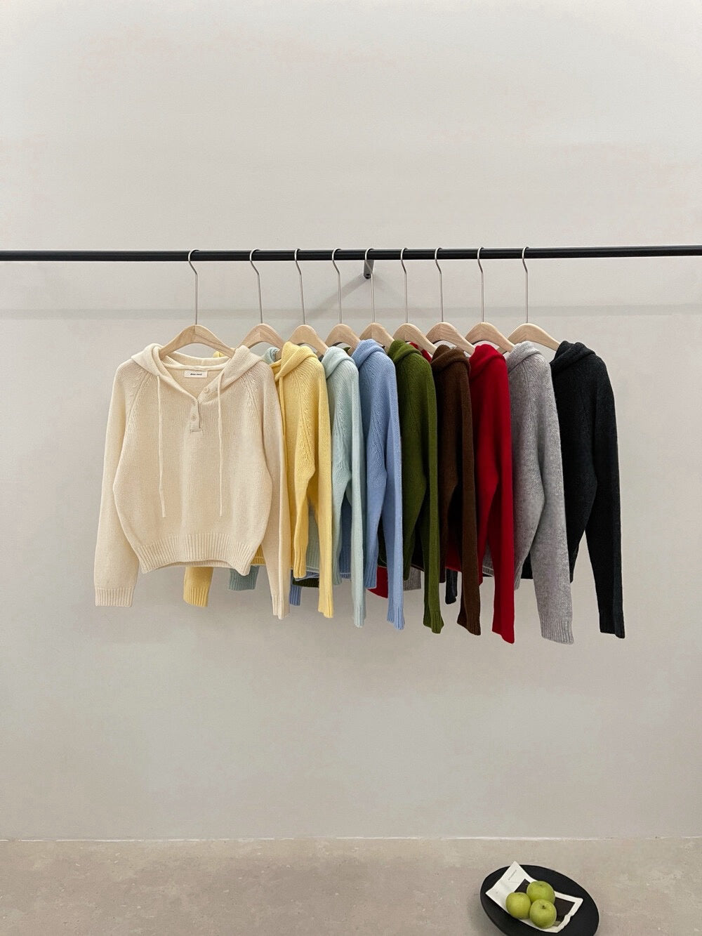 // 100%wool半鈕扣連帽NT