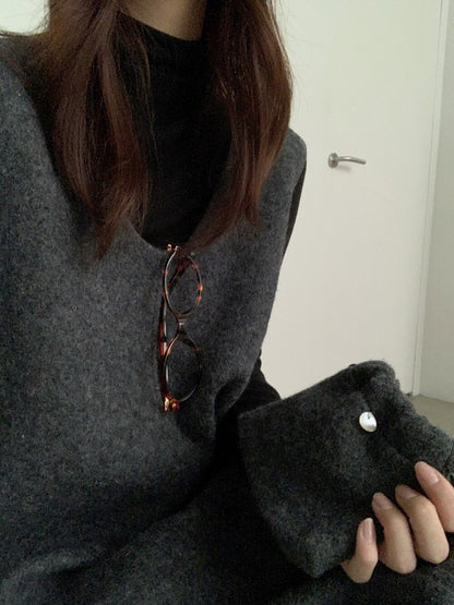 // 50%wool柔軟U領背心OPS(連袋仔)