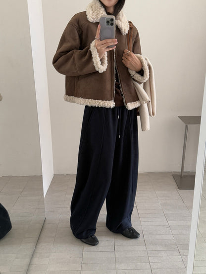 // 帥氣皮毛一體卷毛翻領外套