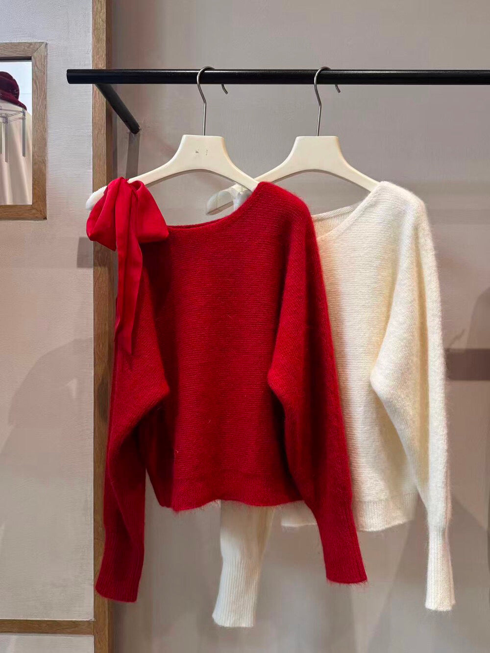 // 斜肩lace綁帶毛衣