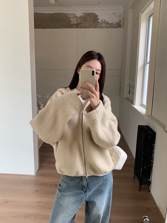 // 休閒感羊羔毛連帽外套