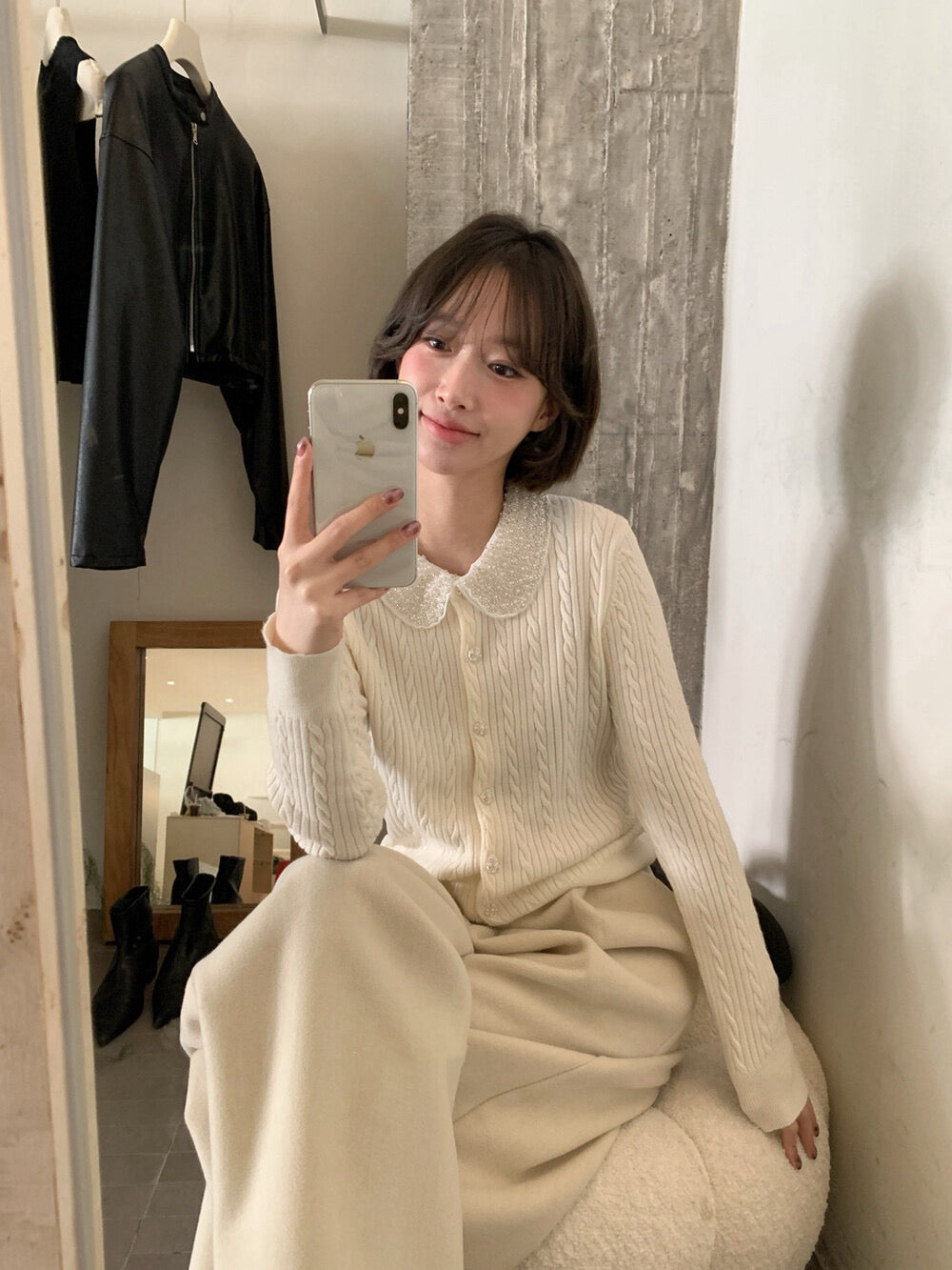 // 33%羊毛重工珍珠領麻花NT