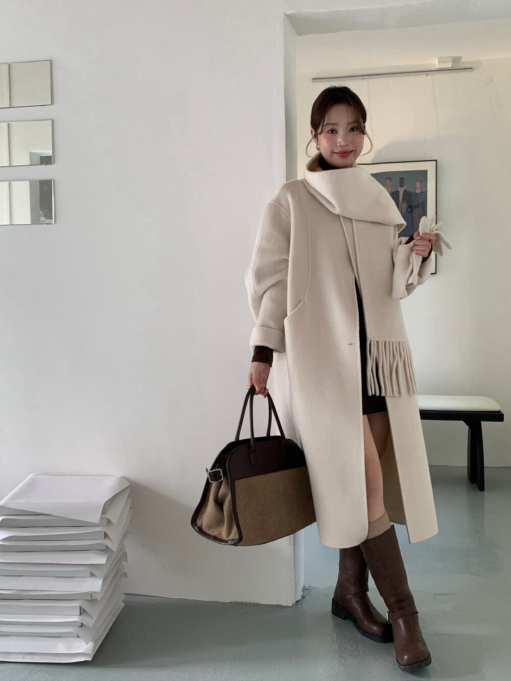 // 100%wool簡約圓領手工雙面長外套(連頸巾)