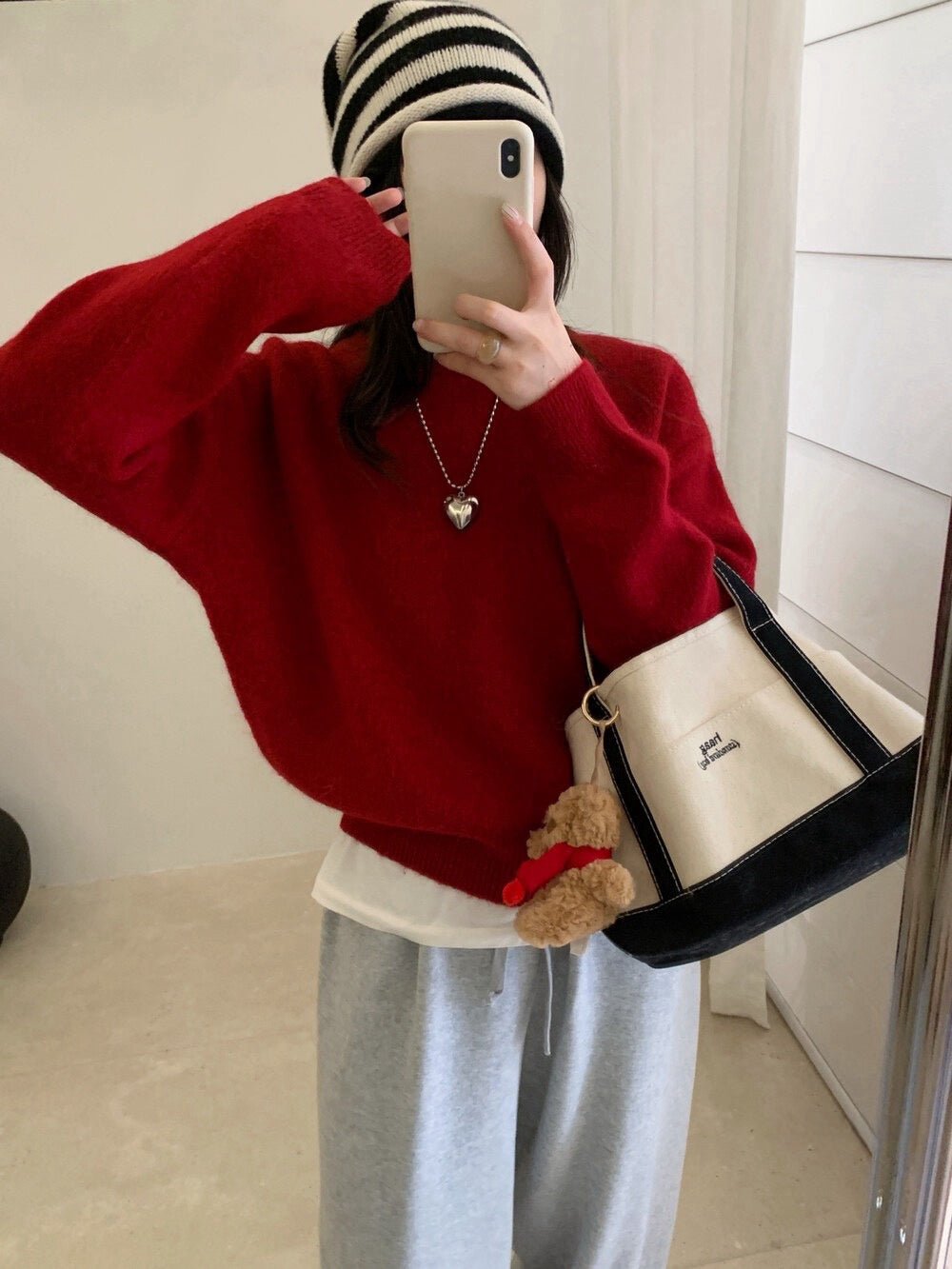 // 軟糯超美色系混兔毛圓領毛衣