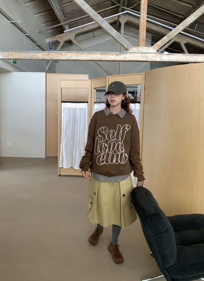 // 超大字母寬鬆版型衛衣