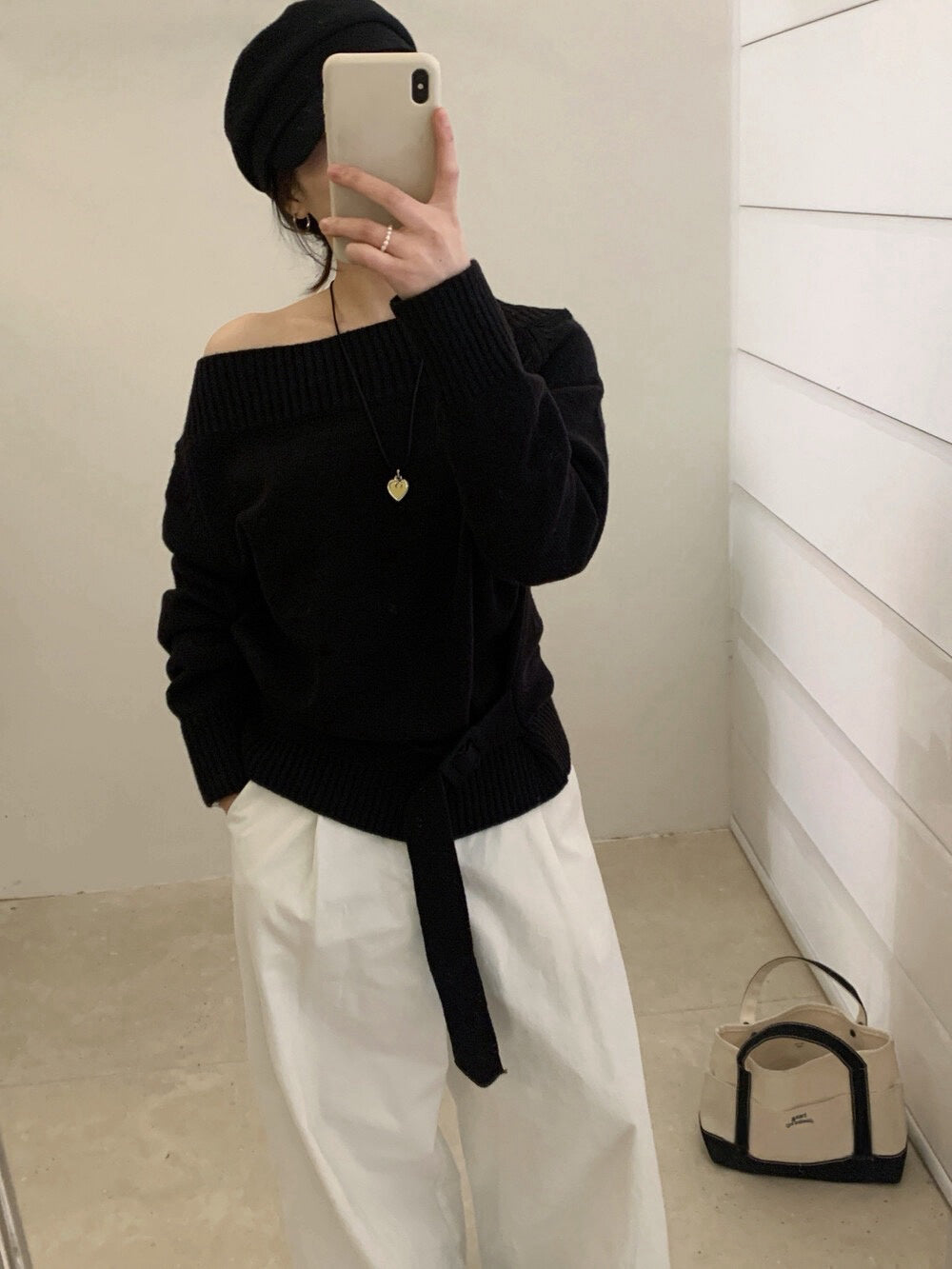 // 一字肩斜肩連腰帶NT