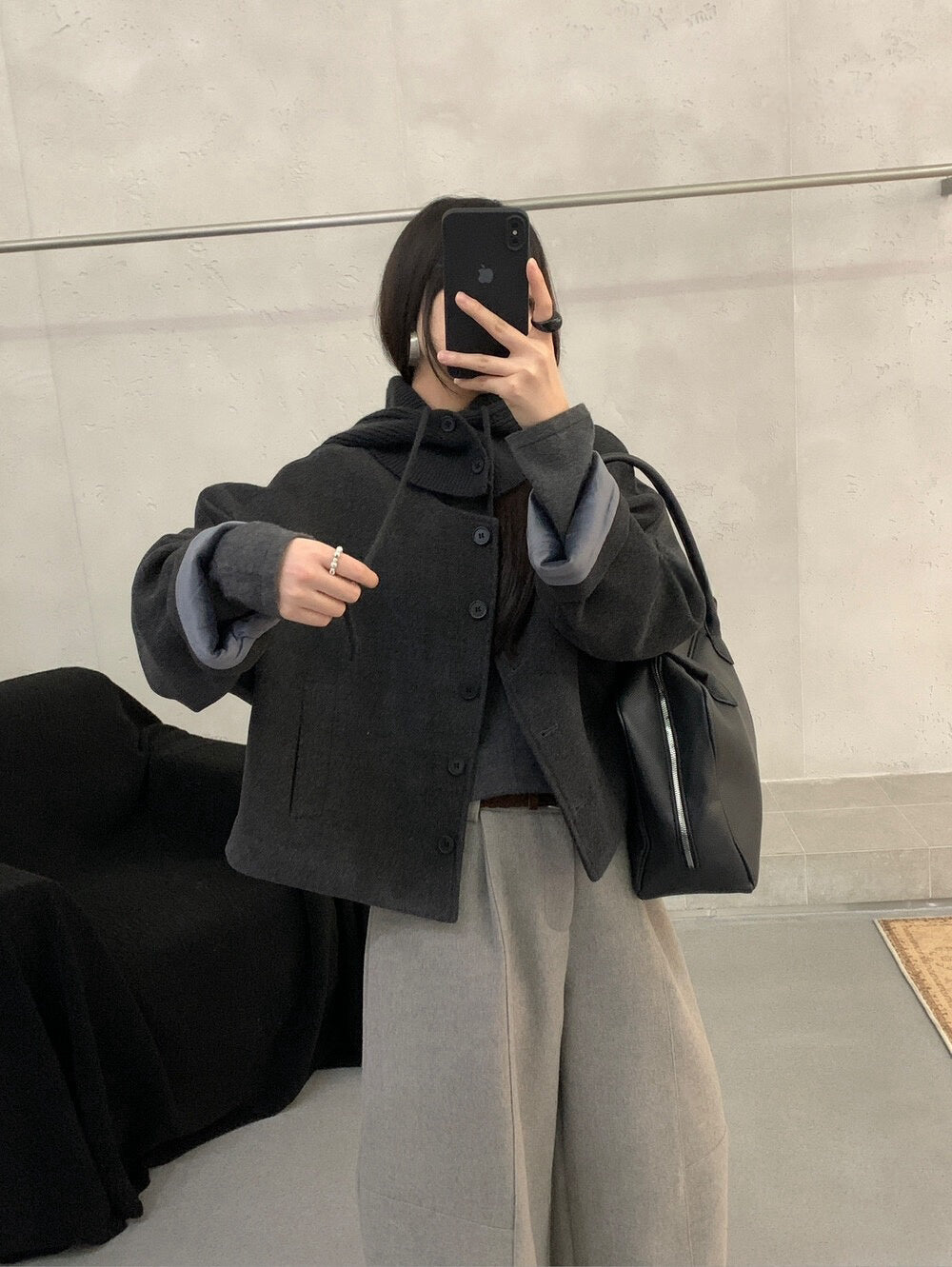 // 可拆針織帽短款圓領毛呢外套