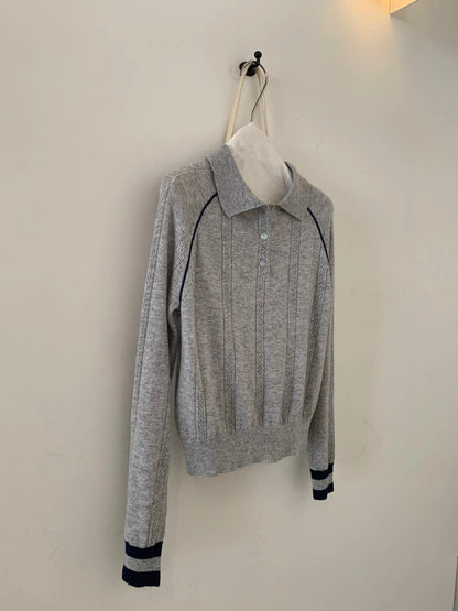 T255 / 復古感鏤空織紋撞色邊polo針織上衣(50%WOOL)