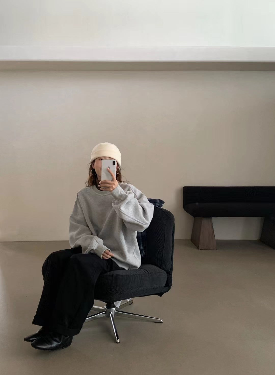 // 超高質靚料淨色衛衣