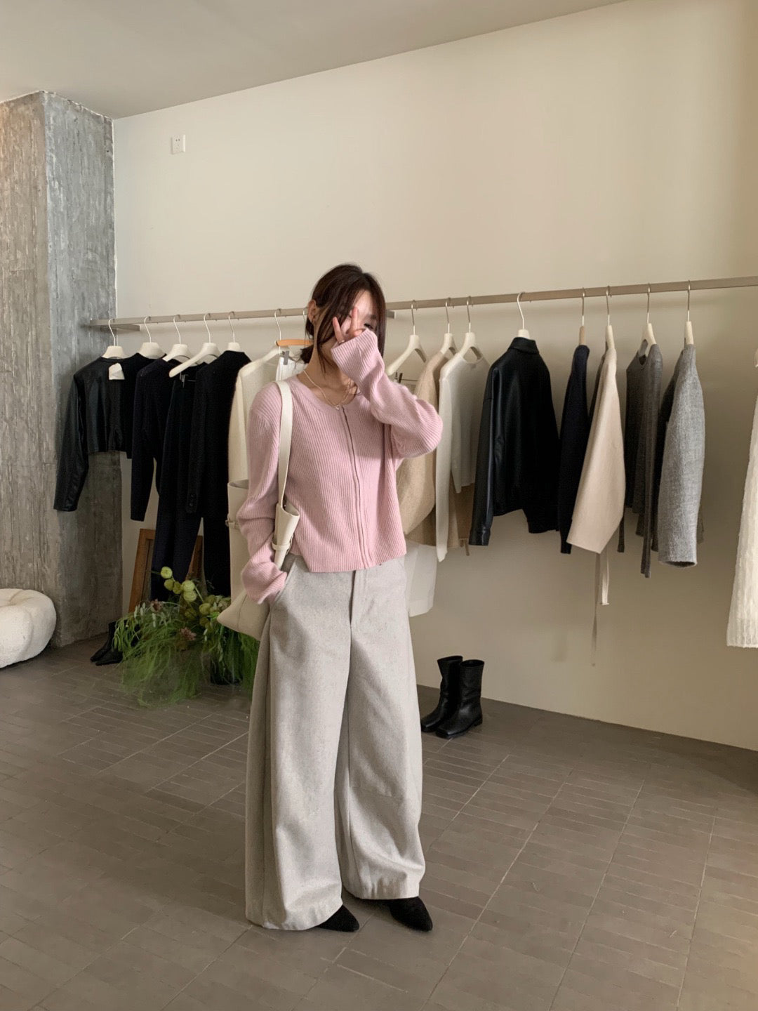 // 高質貂絨圓領拉鍊CD