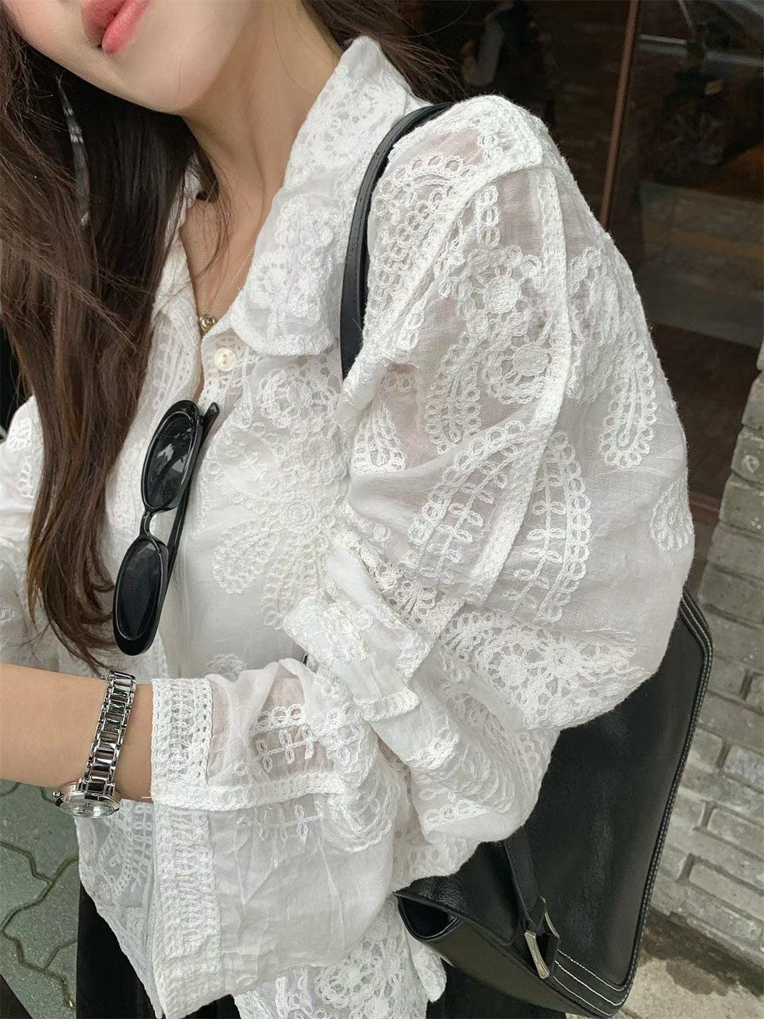 // 重工整件刺繡鈎花恤衫