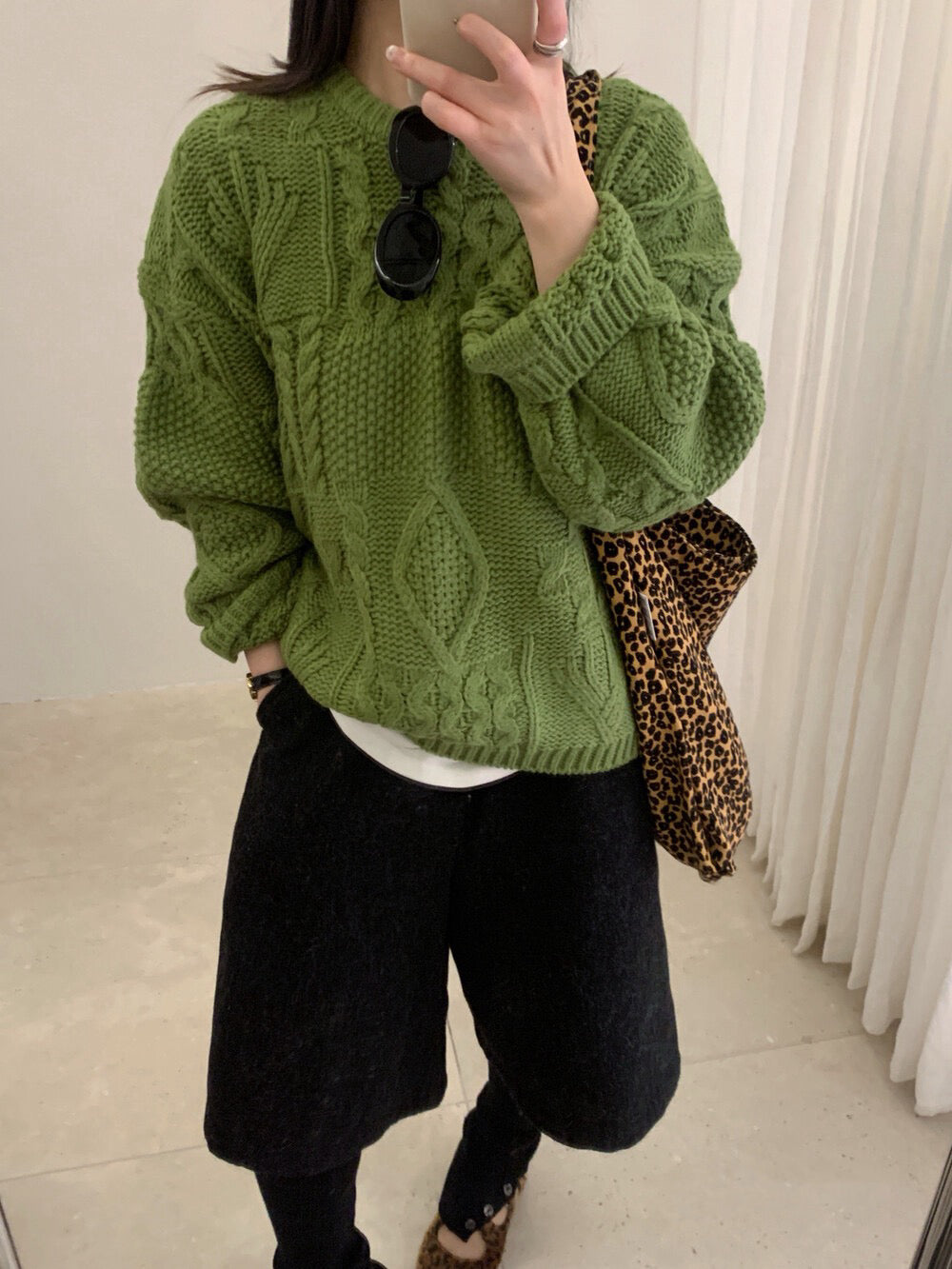 // 超美麻花織紋圓領套頭毛衣