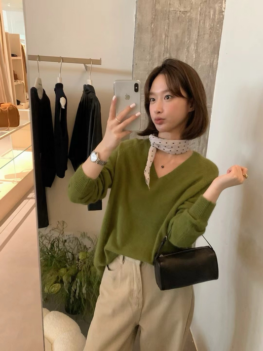 // 超高質raccoon V領毛衣