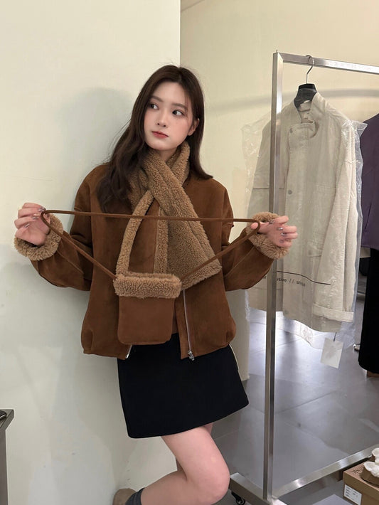 // 皮毛一體圓領拉鏈外套(連頸巾+袋仔)