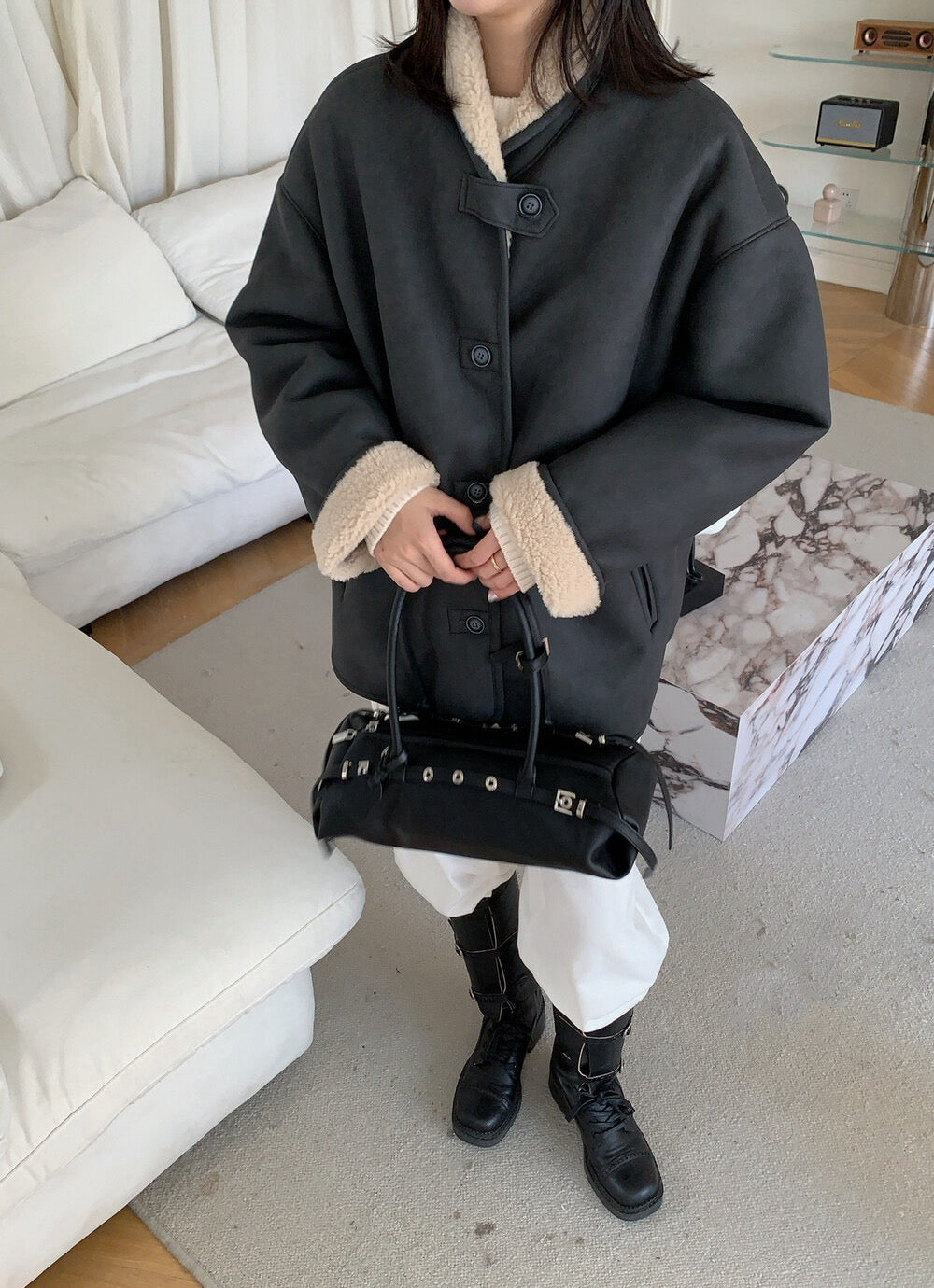 // 特別翻領設計皮毛一體中長外套